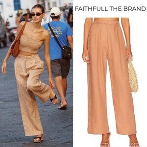 Faithful Crop Top Hazelnut